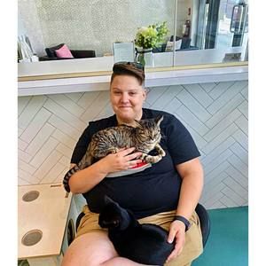 Meet your Posher, Jessica